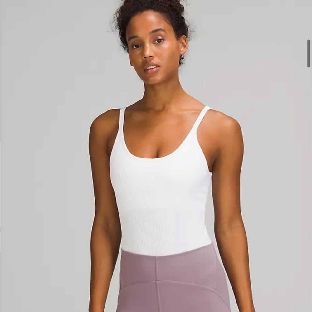 Lululemon Ebb to Street Bodysuit*Light Support B/C Cups
ColourWhite
Size4